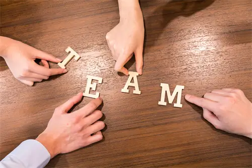 中航锂电公司产品介绍图