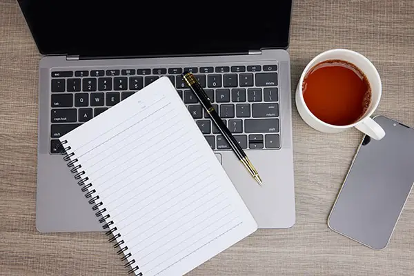 介绍公司福利的文章题目