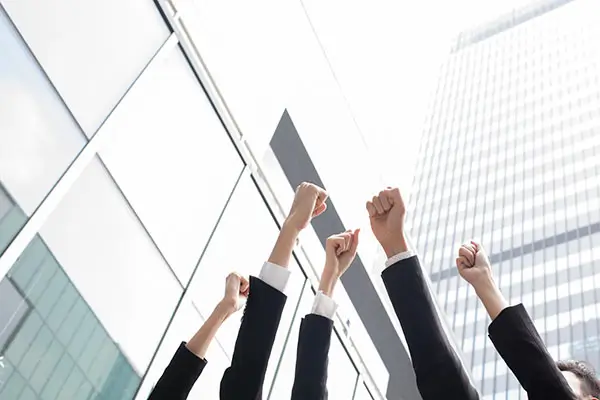 公司管理层介绍海报